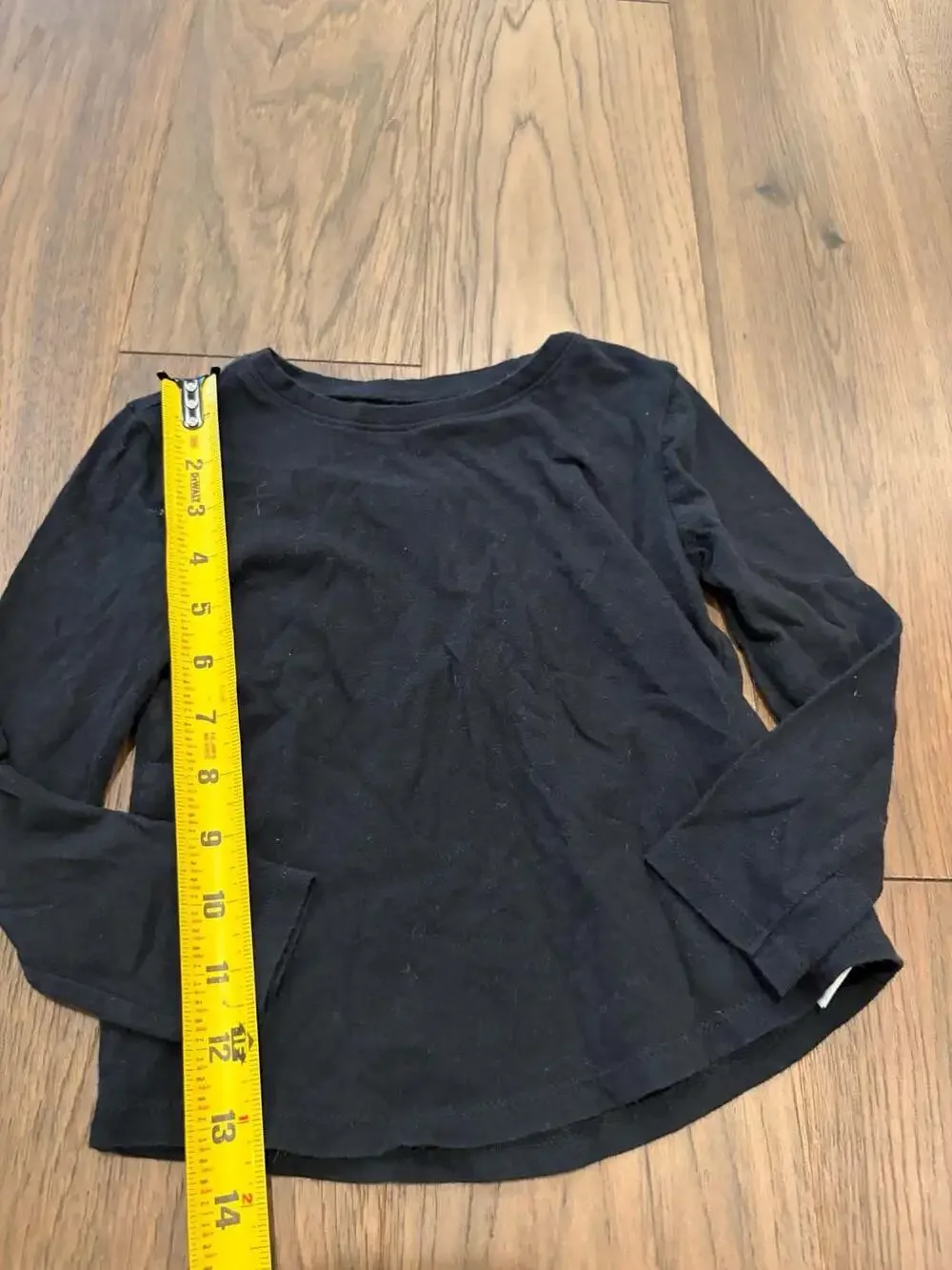 Old Navy Toddler Girls Long Sleeve Crew Neck Basic Tee Black Size 4T